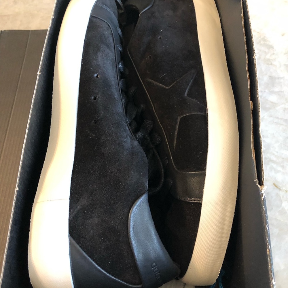 BNIB - Golden Goose Sneakers. Size 40